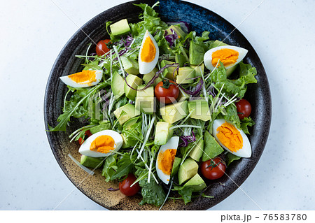 生野菜のサラダ 76583780