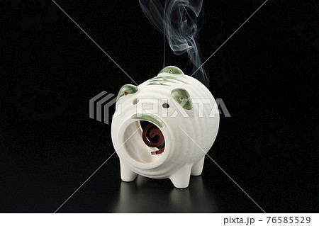 蚊取り器と蚊取り線香 76585529