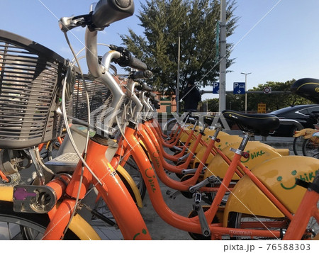 乗り物 自動車 車 76588303