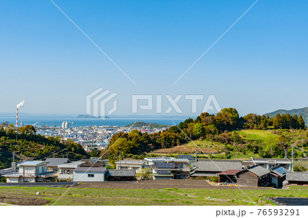 青い風景と街並み 青い風景と街並み 76593291