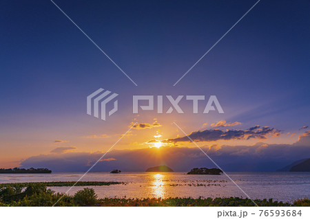滋賀県　琵琶湖　湖北風景　　 76593684