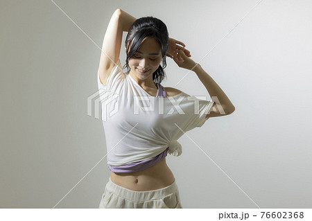 お腹 ウエスト くびれ お腹 ウエスト くびれ 76602368