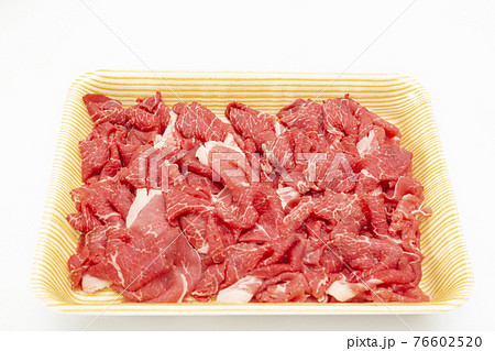 発泡トレーに入った牛肉 発泡トレーに入った牛肉 76602520