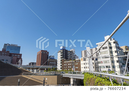 浮庭橋からの風景　早朝【大阪市西区】 76607234