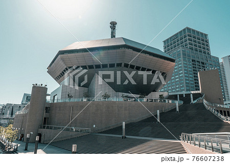 大阪ミナミ 無人のなんばHatch 湊町リバープレイス　早朝 76607238