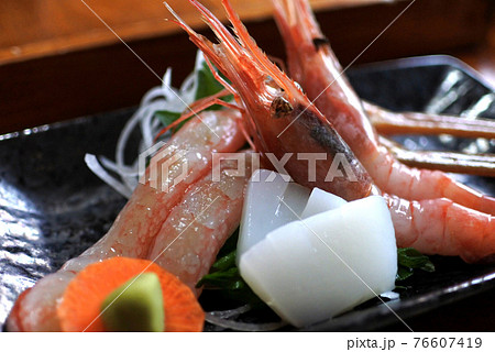 甘エビの刺身 甘エビの刺身 76607419