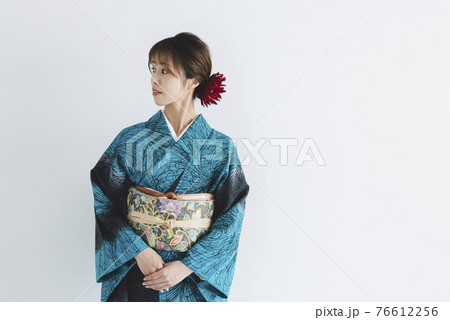 着物の女性 着物の女性 76612256