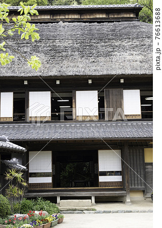 横浜市獅子ヶ谷　旧横溝家住宅 76613688