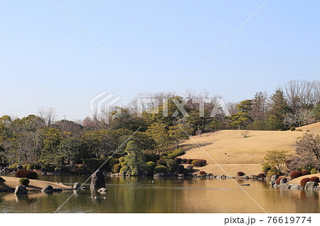 万博記念公園　園内の風景　春　【大阪府】 76619774