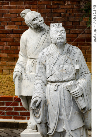 孔子廟の石像 76621348