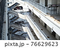 開放的な空間 76629623