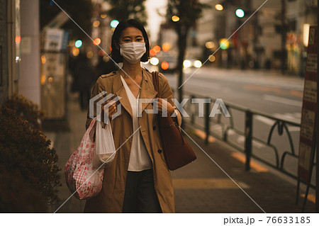 仕事帰りミセス 76633185