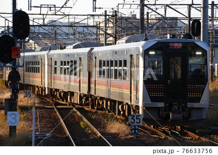 磐越西線GV-E400(朝ラッシュ時の快速) 磐越西線GV-E400(朝ラッシュ時の快速) 76633756