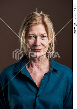 Senior blonde woman portrait Senior blonde woman portrait 76634173