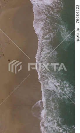 波打ち際〜ドローンで撮影（日南海岸／宮崎県） 76634222