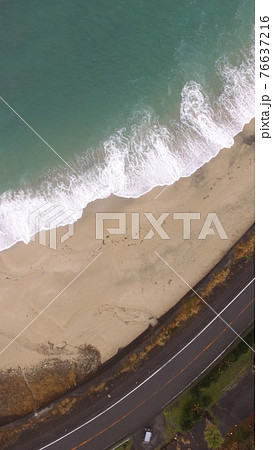 波打ち際〜ドローンで撮影（日南海岸／宮崎県） 76637216