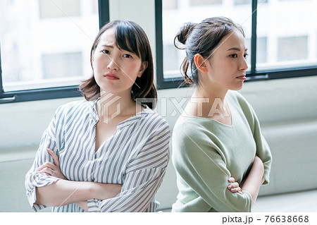 女同士の喧嘩 女同士の喧嘩 76638668