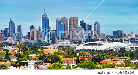 Cityscape image of Melbourne CBD high rise buildings, Australia Cityscape image of Melbourne CBD high rise buildings, Australia 76640254