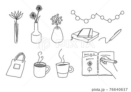 おしゃれな家のアイテムの手描きイラスト ライフスタイル コーヒー 花 花瓶 インテリア マグカップのイラスト素材