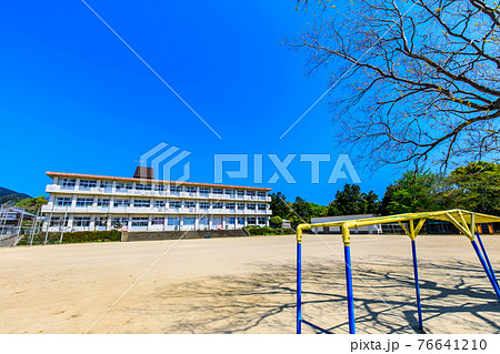 南島原市立新切小学校閉校　歴史的記録　【長崎県南島原市 】 76641210