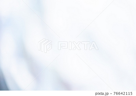 ホワイトベースにライトカラーの背景素材 76642115