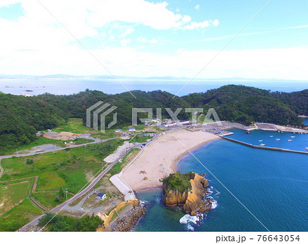 ビーチ・港・半島〜ドローンで空撮(宮城県東松島市宮戸字樫木山) ビーチ・港・半島〜ドローンで空撮(宮城県東松島市宮戸字樫木山) 76643054