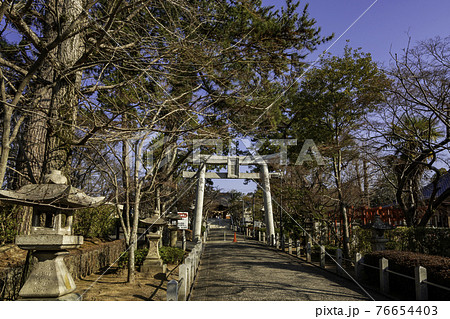 御建神社　鳥居　広島県東広島市 76654403