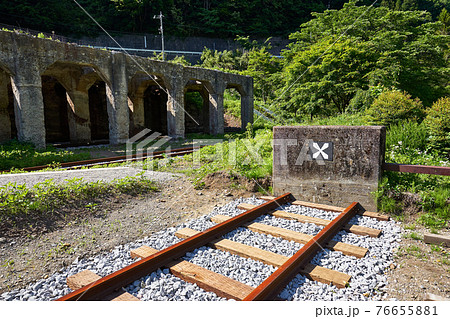 群馬県　国鉄吾妻線　太子駅とホッパー跡 76655881