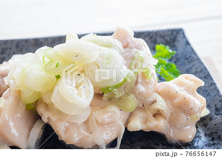 鶏のネギ塩だれ焼き 76656147