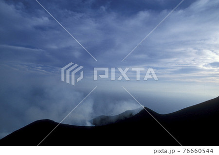 ITALY AEOLIAN ISLANDS STROMBOLI 76660544