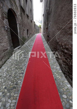 ITALY PIEMONT LAGO MAGGIORE 76660933