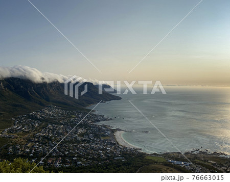 海外の海の写真 76663015