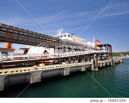 久里浜港の東京湾フェリー乗り場 神奈川県横須賀市 久里浜港の東京湾フェリー乗り場 神奈川県横須賀市 76665309