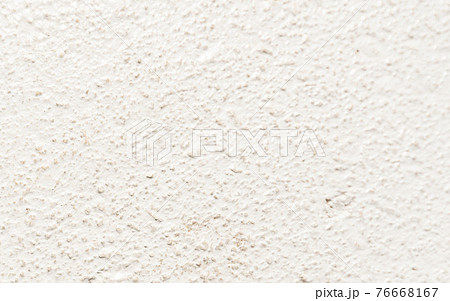 きれいな白い外壁 76668167