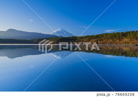 逆さ富士 高画質 風景写真素材の写真素材