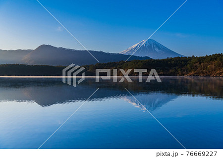 逆さ富士 高画質 風景写真素材 76669227