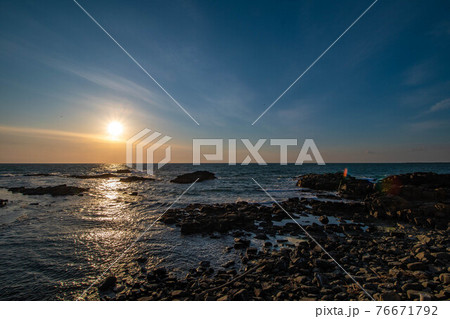 留萌 黄金岬 夕日 76671792