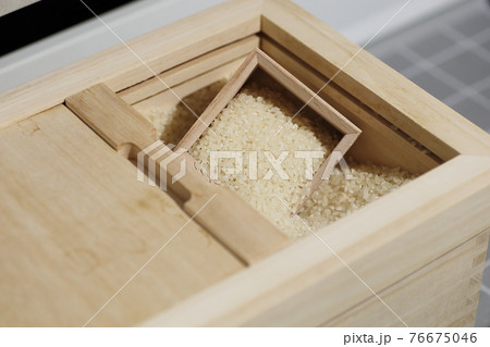 お米の保管 76675046