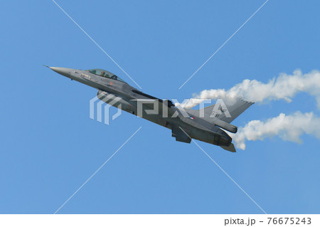 オランダ空軍F-16AMデモチーム 76675243