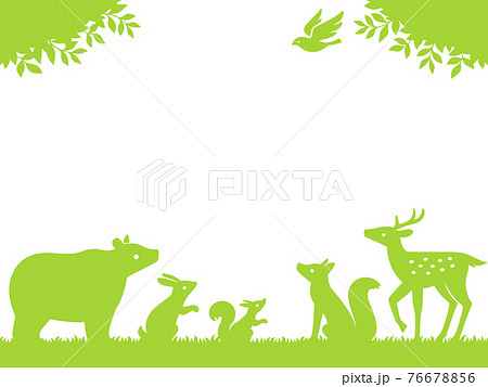 森の動物達のシルエットフレーム 黄緑 のイラスト素材