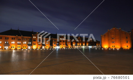 横浜みなとみらい21 夕景 赤レンガ倉庫 16:9 横浜みなとみらい21 夕景 赤レンガ倉庫 16:9 76680501