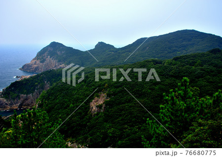 足摺半島・足摺岬・臼碆(うすばえ)と呼ばれるエリアの雄大な眺め・四国・高知県・土佐清水市(6) 足摺半島・足摺岬・臼碆(うすばえ)と呼ばれるエリアの雄大な眺め・四国・高知県・土佐清水市(6) 76680775