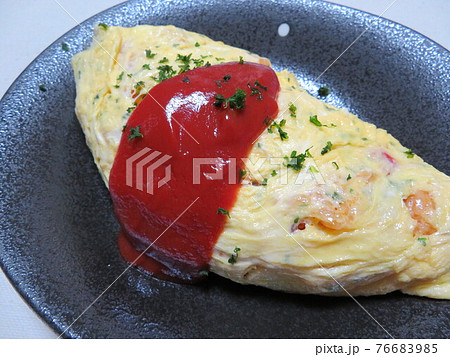 オムライス 76683985