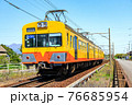 大安駅付近を走る三岐鉄道101系(元西武401系) 76685954