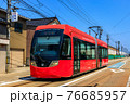 万葉線MLRV1000形(アイトラム)吉久電停 76685957