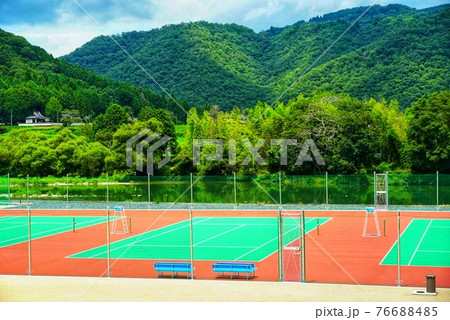 河川敷のテニスコート 河川敷のテニスコート 76688485