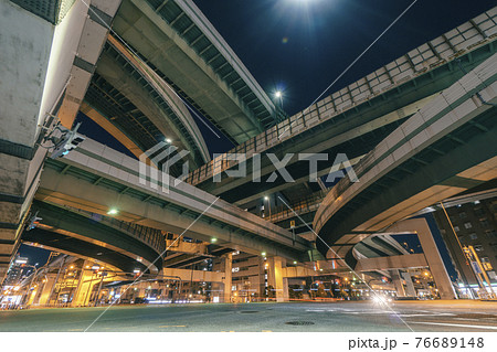 阿波座ジャンクションの夜景【大阪市西区】 76689148