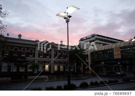 雄大なオーストラリアの開拓精神にふれる魅惑の大陸横断鉄道インディアン・パシフィック号の旅 パース駅 雄大なオーストラリアの開拓精神にふれる魅惑の大陸横断鉄道インディアン・パシフィック号の旅 パース駅 76689697