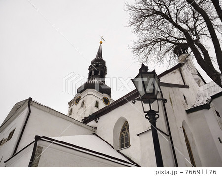 エストニア・タリン 聖母マリア教会 Toomkirik (St Mary's Cathedral) 76691176
