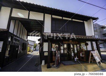 西条酒蔵通り くぐり門 観光案内所 広島県東広島市 西条酒蔵通り くぐり門 観光案内所 広島県東広島市 76698086